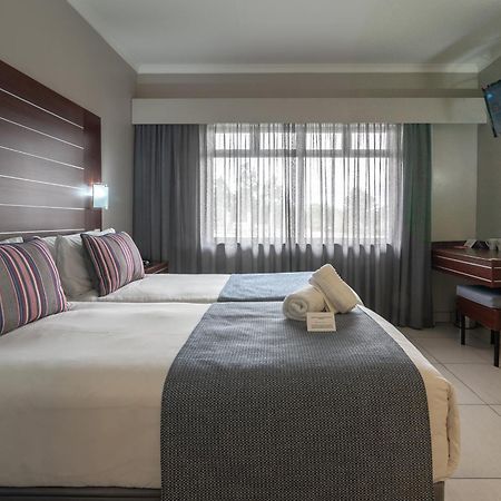 Hotel Savoy And Conference Centre Mthatha Ngoại thất bức ảnh