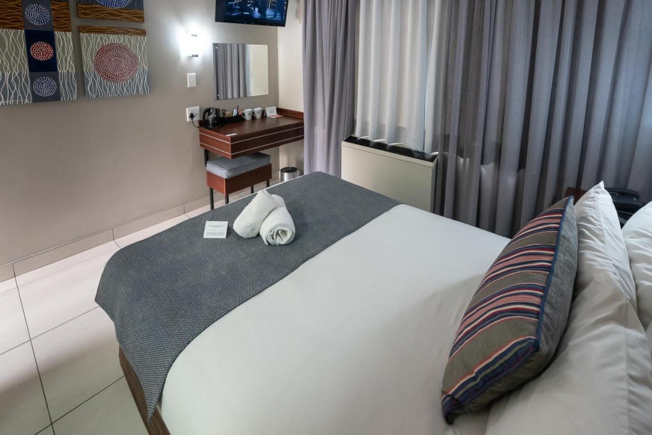Hotel Savoy And Conference Centre Mthatha Ngoại thất bức ảnh