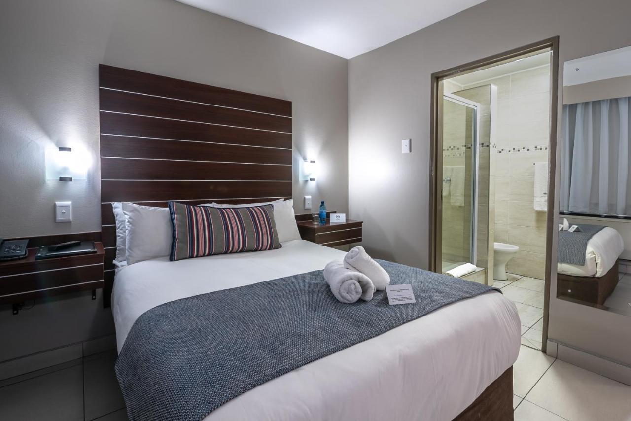 Hotel Savoy And Conference Centre Mthatha Ngoại thất bức ảnh