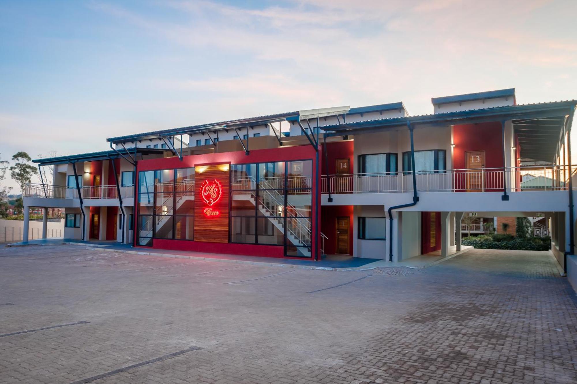 Hotel Savoy And Conference Centre Mthatha Ngoại thất bức ảnh